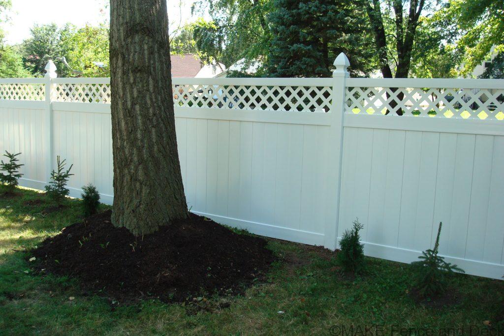 white vinyl lattice top privacy fence Marshfield 6’ tall